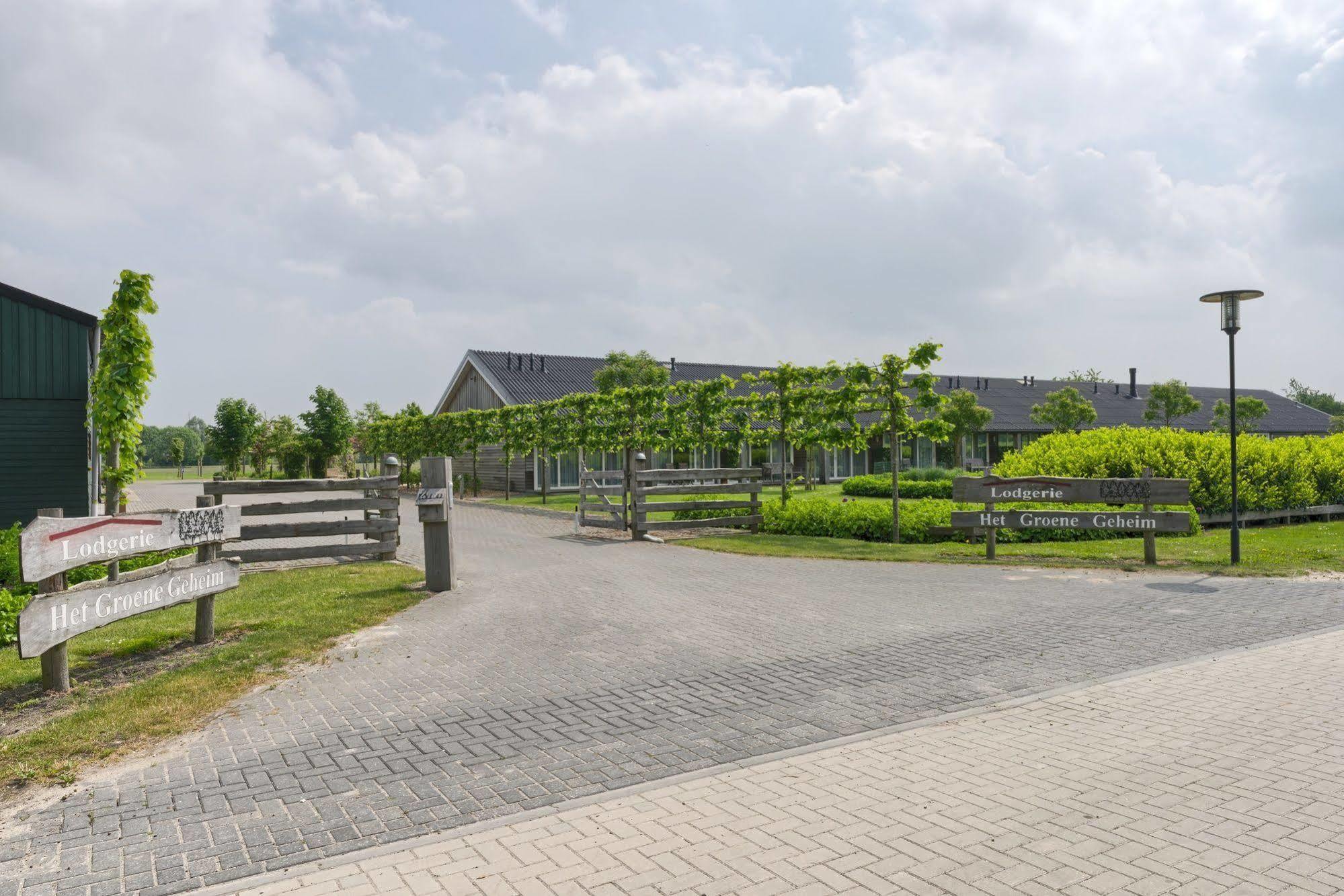 Lodgerie Het Groene Geheim Almere Exterior foto